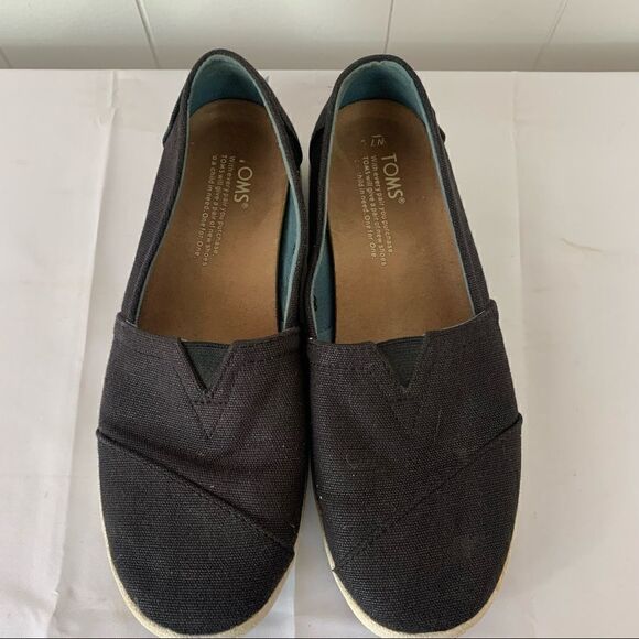 Black Slip On Sneakers Toms Avalon Shoes Low Canvas Loafers Sz 7 - Picture 8 of 10